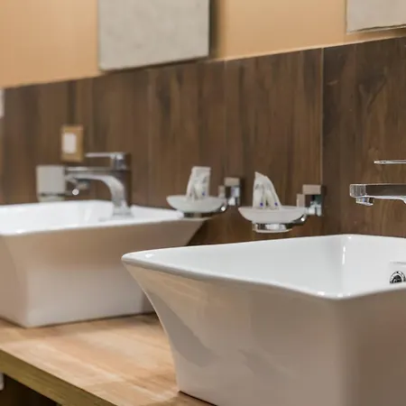 Chiaia 205 By Dimorra בית הארחה 4*