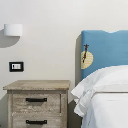 Chiaia 205 By Dimorra בית הארחה 4*