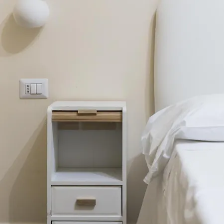 Casa de hóspedes Chiaia 205 By Dimorra Nápoles