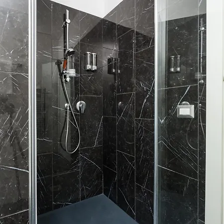 Casa de hóspedes Chiaia 205 By Dimorra